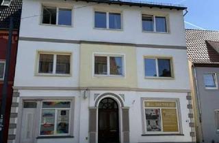 Mehrfamilienhaus kaufen in Burger Heerstraße 43, 28719 Burg-Grambke, Renditestarkes Mehrfamilienhaus–Drei Wohnungen, attraktive Rendit
