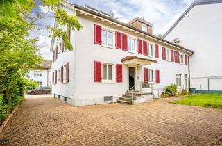 Mehrfamilienhaus kaufen in 77855 Achern, Mehrfamilienhaus mit 4 freien Wohnungen und Laden in der Stadt
