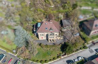 Villa kaufen in 75433 Maulbronn, Herrschaftliche Villa mit viel Raum zum gestalten auf einem großen Grundstück in bester Lage