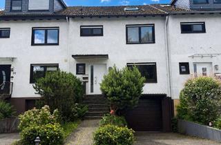 Haus kaufen in 61130 Nidderau, Großzügiges Reihenmittelhaus mit Garage in schöner Lage von Nidderau-Windecken