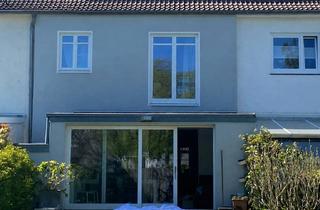 Haus mieten in Steenkamp, 22607 Bahrenfeld, Steenkampsiedlung: Möbiliertes Reihenmittelhaus in Bahrenfeld