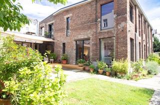 Loft kaufen in 40227 Oberbilk, Stillvolle Design-Loftwohnung mit privatem Garten in diskreter Hinterhoflage
