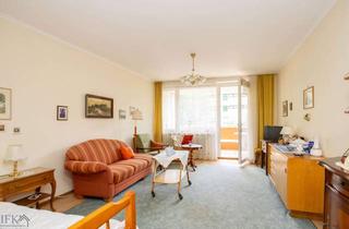 Wohnung kaufen in 82362 Weilheim, Ruhiges Appartment mit Südbalkon! Frei zum Bezug!