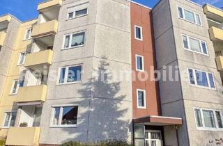 Wohnung kaufen in 24109 Mettenhof, Großzügige 4-Zimmer-Wohnung in oberster Etage mit Balkon – Wohnen oder Vermieten
