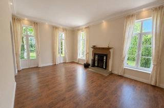 Lofts mieten in Hildegard-Schaeder-Straße 1a, 60599 Oberrad, Traumwohnung im Loft-Stil am Stadtwald mit Garten und Kamin