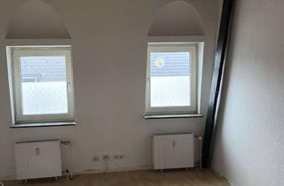 Wohnung mieten in Jaegerstrasse 56, 40212 Stadtmitte, Ansprechende Wohnung mit zweieinhalb Zimmer in Krefeld geeignet für Alleinerziehende mit 1 Kind ode