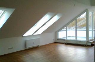 Wohnung mieten in 30457 Wettbergen, Moderne 3-Zimmer-Dachgeschoss-Wohnung mit Terrasse in Hannover-Wettbergen