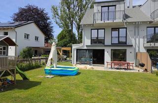 Haus kaufen in 81737 München, Bestlage in Alt-Perlach – neuwertige luxuriöse DHH mit großem Süd-Garten und Grundwasserwärmepumpe