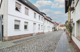 Haus kaufen in 39340 Haldensleben, Kapitalanlage: MFH mit 3 Einheiten und Wertsteigerungspotenzial in Altstadt