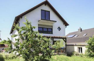 Mehrfamilienhaus kaufen in 76744 Wörth, Mehrfamilienhaus mit 3 Einheiten und Garage in Wörth-Maximiliansau