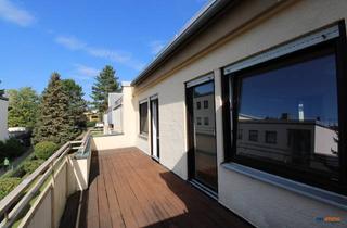 Wohnung kaufen in 70567 Stuttgart, Attraktive 3-Zimmer- Wohnung + Hobbyraum in beliebter Wohnlage nähe SI-Centrum