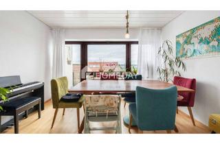 Wohnung kaufen in 70619 Stuttgart, Stuttgart - Wohnung mit 2 Balkone, viel Platz und Garagenstellplatz in Stuttgart-Sillenbuch