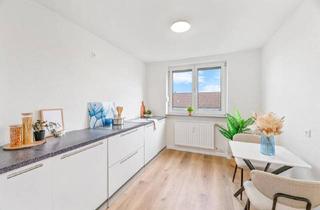 Wohnung kaufen in 71229 Leonberg, Leonberg - *provisionsfrei und sofort frei* Helle 3,5-Zi Wohnung mit Balkon hochwertig renoviert