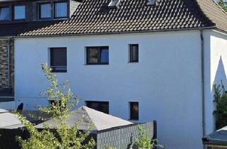 Haus kaufen in 53840 Troisdorf, Troisdorf - Zweifamilienhaus