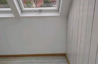 Wohnung kaufen in 89537 Giengen, Giengen an der Brenz - Außergewöhnliche Dachgeschosswohnung mit Ausbaupotenzial