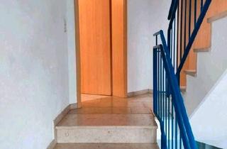 Wohnung kaufen in 96149 Breitengüßbach, Breitengüßbach - Provisionsfrei: 2-Zimmer-Wohnung mit Balkon, Garten und Carport