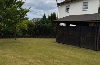 Haus kaufen in 63826 Geiselbach, Geiselbach - Freistehendes Zweifamilienhaus 156 m² Garten 2 Carports