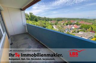 Wohnung kaufen in 72622 Nürtingen, RUHE + AUSSICHT PUR! Großzügige, modernisierte 3,5 Zi.-ETW im 8.OG eines Hochhauses! EBK! Garage!