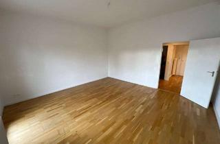 Wohnung kaufen in Cambridger Straße 19, 13349 Wedding, BEZUGSFREI - BALKON - HELL - RUHIG