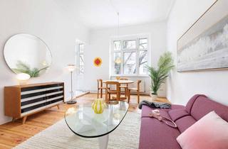 Wohnung kaufen in Simon-Dach-Straße 36, 10245 Friedrichshain, Simon Dach Kiez: Renovierte 2-Zimmer Altbauwohnung im 3. OG mit Lift, franz. Balkon, E-Effizienz B