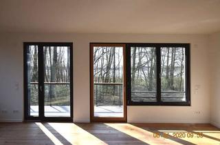 Wohnung kaufen in 15741 Bestensee, Exklusive Wasserlage im Berliner Umland - moderne 2-Zimmer Wohnung mit Seeblick u Stellplatz, VB, A+