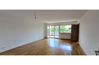 Wohnung mieten in 90765 Poppenreuth, Helle 3-Zimmer-Wohnung mit Südbalkon, Parkett und Blick ins Grüne in Fürth