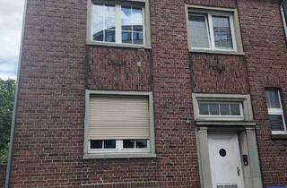 Wohnung mieten in Limitenstraße 129, 41236 Rheydt, Lebendig wohnen in Rheydt: Helle 2-Zimmer-Dachgeschosswohnung mit Balkon