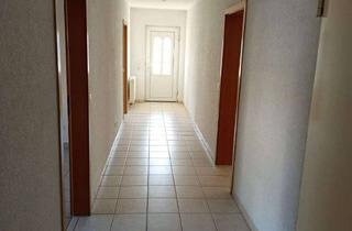 Wohnung mieten in 96158 Frensdorf, 2-Zimmer-Wohnung, Küche mit EBK, Tageslichtbad, Südterrasse