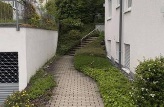 Wohnung mieten in Werner-Haas-Weg, 70469 Feuerbach, Möblierte 2,5-Zimmer-Wohnung mit Terrasse, Balkon und Waldrandlage in Stuttgart-Feuerbach