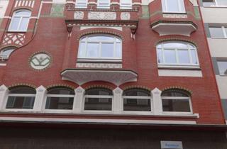 Wohnung mieten in Muhliusstraße 40, 24103 Damperhof, Schöne 3-Zimmer Wohnung im DG mit Balkon