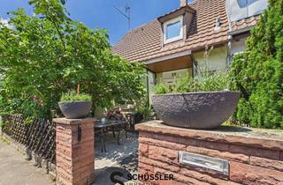 Doppelhaushälfte kaufen in 70437 Rot, Charmante Doppelhaushälfte mit großem Garten, Terrasse & Garage in Stuttgart-Zuffenhausen - Top Lage