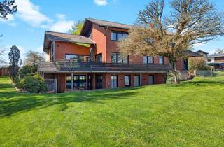 Haus kaufen in 35232 Dautphetal, Architektenhaus mit Innen-Pool, Sauna und Einliegerwohnung