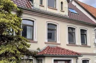 Anlageobjekt in 32816 Schieder-Schwalenberg, Teilsaniertes Zweifamilienhaus in nähe zum neuen Amazonwerk mit Umbaumöglichkeit zu Dreifamilienhaus