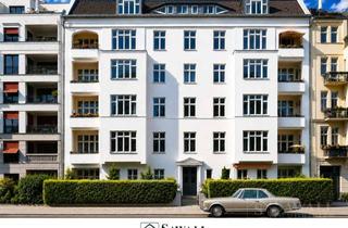 Wohnung kaufen in 10823 Schöneberg, RARITÄT IM AKAZIENKIEZ – MEDITERRANE ALTBAUWOHNUNG MIT HAUSCHARAKTER, SÜDGARTEN UND GROSSER TERRASSE