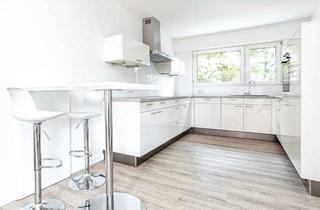 Wohnung mieten in 53121 Endenich, hell, groß, kernsaniert, EBK, Kamin, eigener Garten, eigene Garage