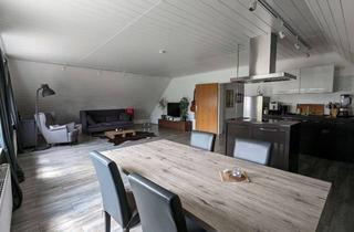 Wohnung mieten in 63584 Gründau, Modern möblierte 3-Zimmer-Dachgeschosswohnung mit Terasse und Garten