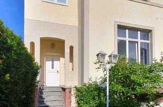 Immobilie mieten in Mainzer Straße 62, 65185 Wiesbaden, Schönes möbliertes Apartment mit 2 Balkonen und PKW-Stellplatz inmitten von Wiesbaden Bahnhofsnah