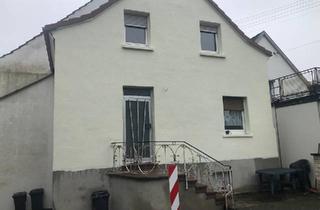 Haus kaufen in 66903 Gries, Gries - Zweifamilienhaus in Gries, Seitenstraße ohne Garten