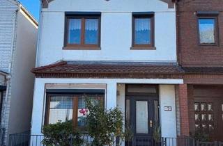 Einfamilienhaus kaufen in 28239 Bremen, Bremen - 6 Zimmer Altbremer Reihenendhaus mit Potenzial