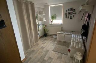 Wohnung kaufen in 07747 Jena, Jena - Schöne helle 2,5 Raum Wohnung im Herzen von Alt-Lobeda