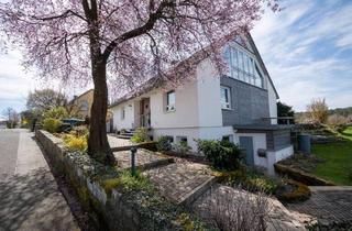 Einfamilienhaus kaufen in 91077 Neunkirchen, Neunkirchen am Brand - Vollmodernisiertes Traumhaus in Franken *PROVISIONSFREI* *Wertgutachten* + Zusatzgrundstück