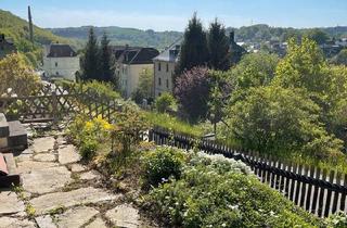 Doppelhaushälfte kaufen in 07985 Elsterberg, Elsterberg - Charmante Doppelhaushälfte mit großem Grundstück & Garten