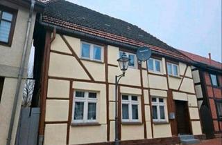 Haus kaufen in 19306 Neustadt-Glewe, Neustadt-Glewe - Zweifamilienhaus zu verkaufen