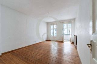 Wohnung kaufen in Petersburger Platz, 10249 Berlin, Berlin - Altbau mit Potenzial im Kiez - 2-Zimmer mit Dielen & Charakter