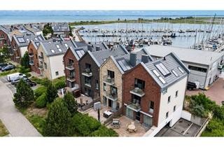 Wohnung kaufen in 23774 Heiligenhafen, Erste Reihe am Hafen: gepflegte Wohnung in Heiligenhafen mit Wasserblick und Tiefgarage