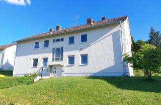 Wohnung kaufen in 36205 Sontra, Sontra: In 2026 renovierte 3-Zimmer-Wohnung, Hochparterre, Balkon mit Gartenausgang