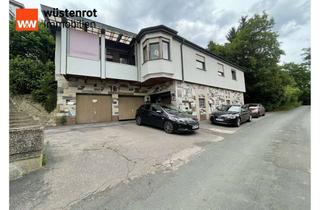 Wohnung kaufen in 92237 Sulzbach-Rosenberg, Rarität: Wohnung/ Haus in Sulzbach-Rosenberg mitten im Grünen