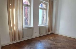 Wohnung mieten in Bucher Straße 17, 90419 Nürnberg, 3-Zimmer-Altbauwohnung mit Burgblick in St. Johannis