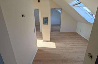 Wohnung mieten in Bahnhofstrasse, 73257 Köngen, Wohnen mit Charakter: 3-Zimmer-Dachgeschosswohnung in Köngen
