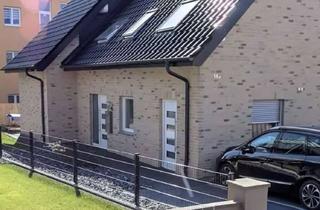 Wohnung mieten in In Der Ottelau 14a, 32049 Herford, Zuhause mit drei Zimmern und Balkon in Herford